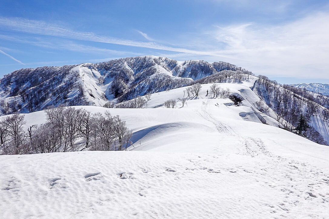 【残雪期限定の山】一度は登って！奥只見にある日向倉山・日帰り登山