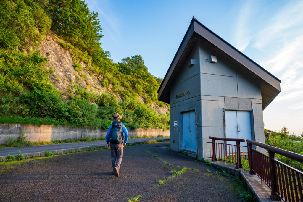 不動沢から一切経山 魔女の瞳に会いに行く Karalog 四季折々の山を楽しむ山行ブログ