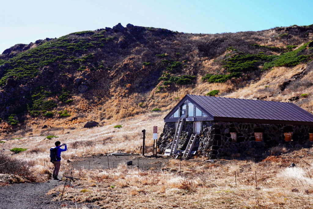 岩手山・不動平避難小屋