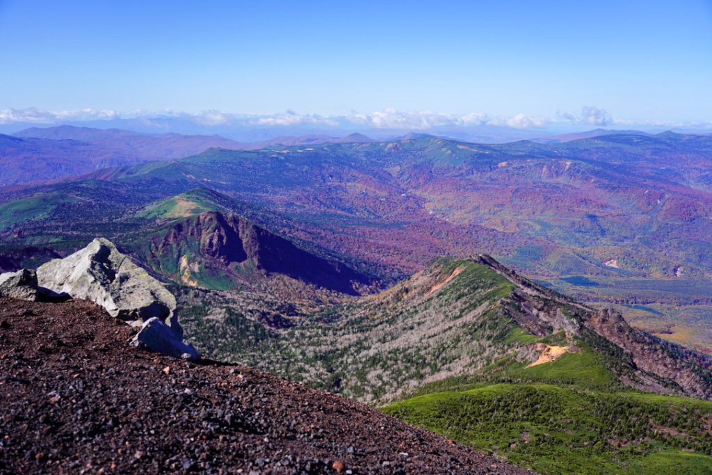 岩手山・岩手山山頂からの景観