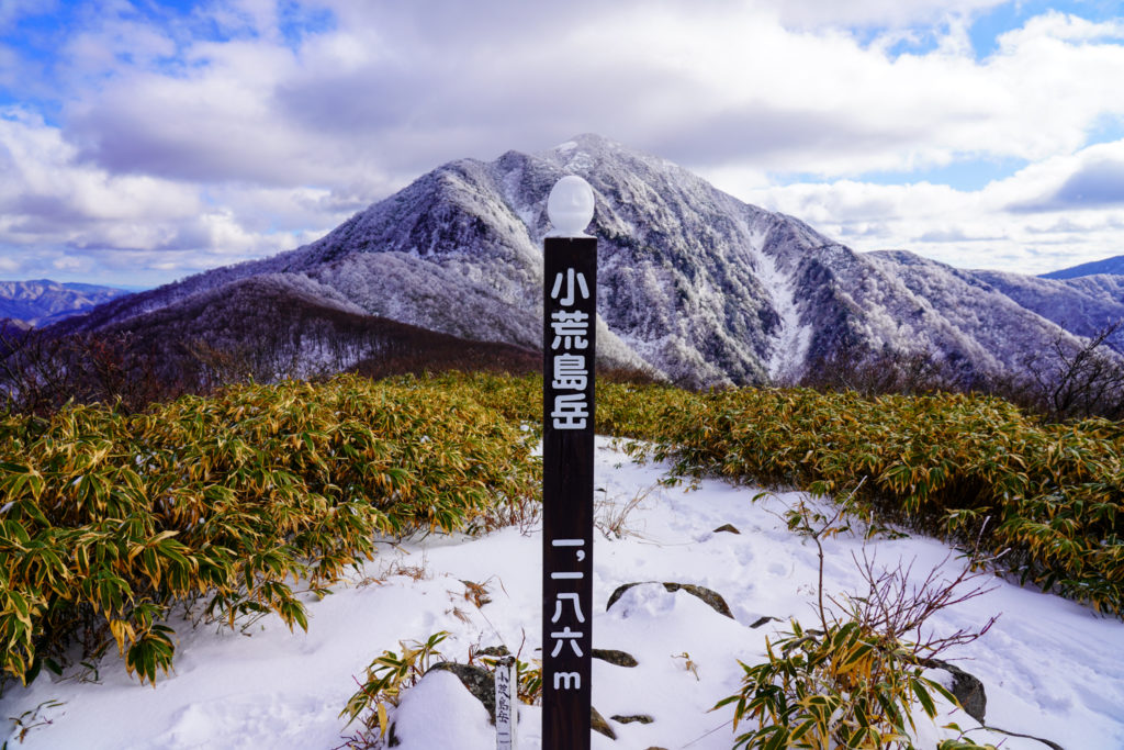 積雪期・荒島岳・小荒島岳山頂