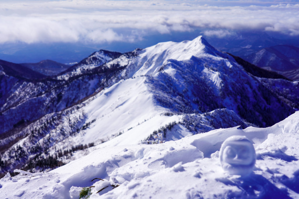 厳冬期・武尊山・剣ヶ峰山・恒例の雪だるま
