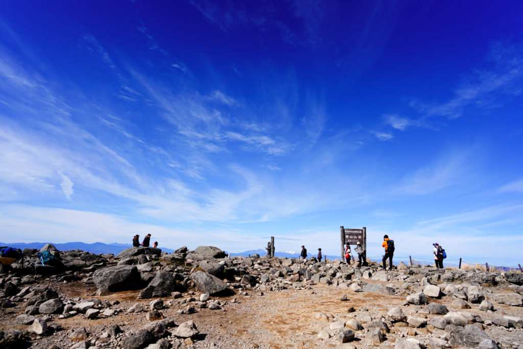霧ヶ峰・広い!車山山頂