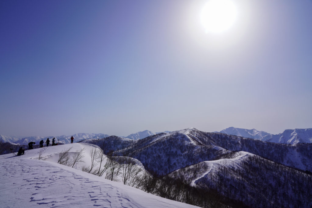 残雪期・東谷山・日白山・もう少しで東谷山山頂