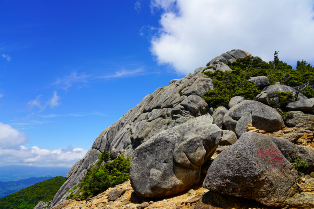 金峰山・大日岩
